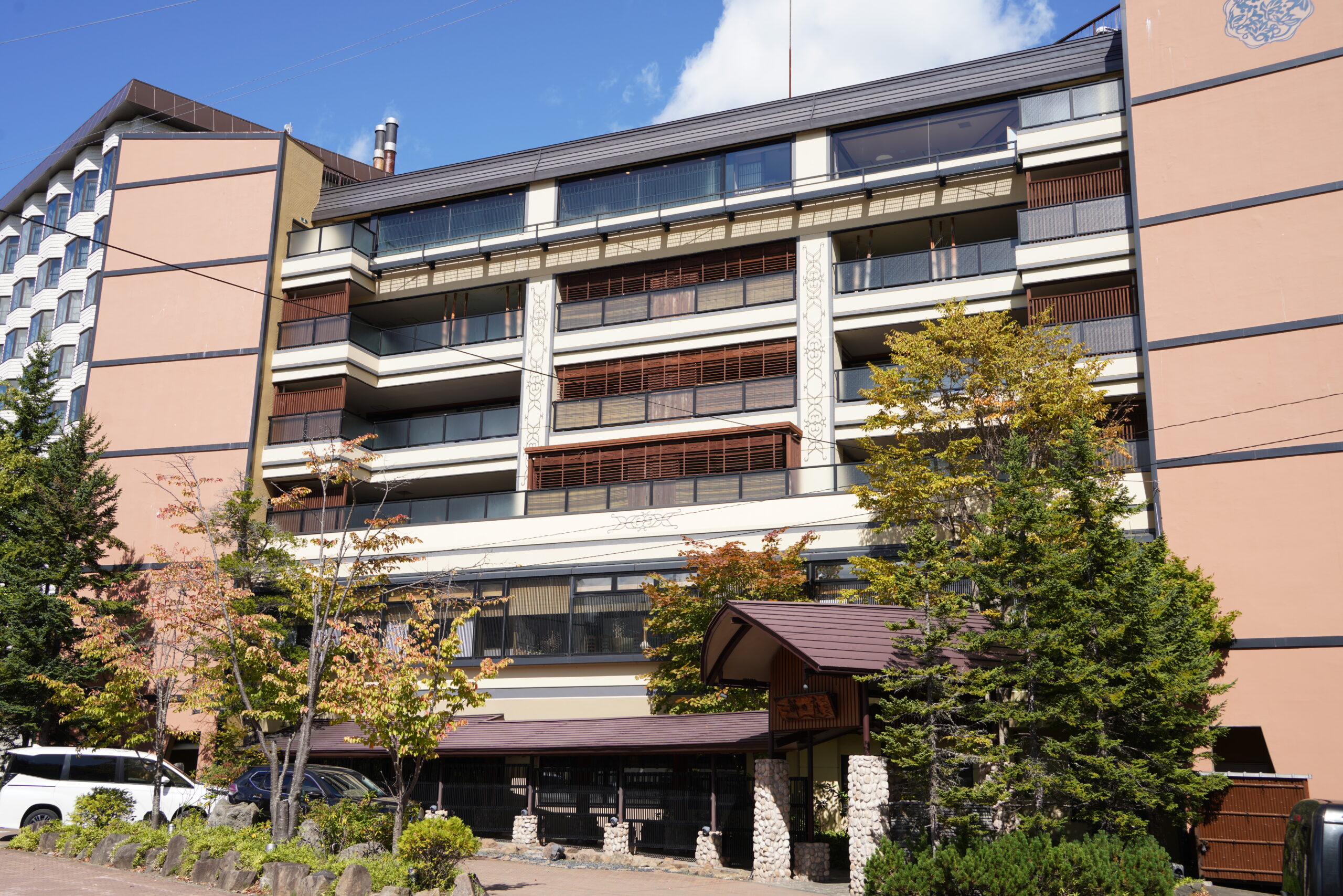 Akan Tsuruga Besso Hinanoza